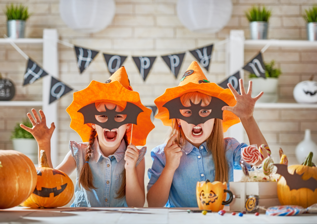 Preschool Halloween printables and celebration ideas - October 31 fine motor, literacy and math activities for little learners